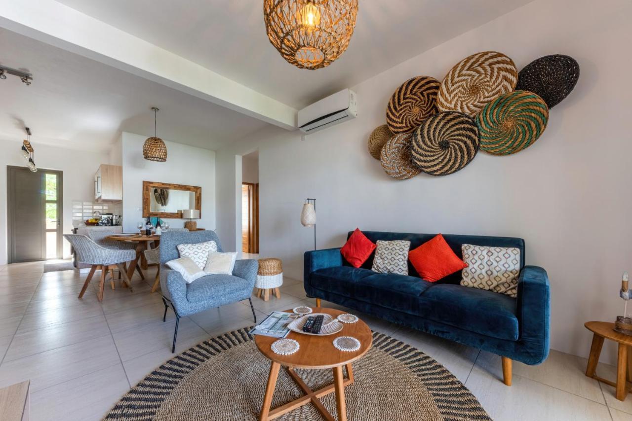 West Wood Holiday Apartment, C6 - Flic En Flac With Pool At A Quiet Location, Beautifully Decorated And Close To The Beach Eksteriør bilde