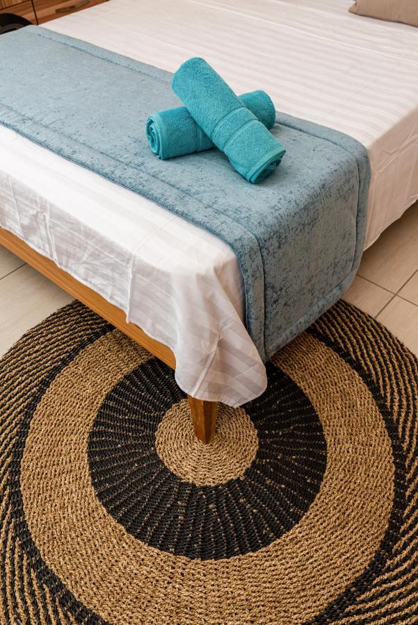 West Wood Holiday Apartment, C6 - Flic En Flac With Pool At A Quiet Location, Beautifully Decorated And Close To The Beach Eksteriør bilde