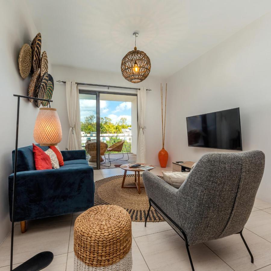 West Wood Holiday Apartment, C6 - Flic En Flac With Pool At A Quiet Location, Beautifully Decorated And Close To The Beach Eksteriør bilde